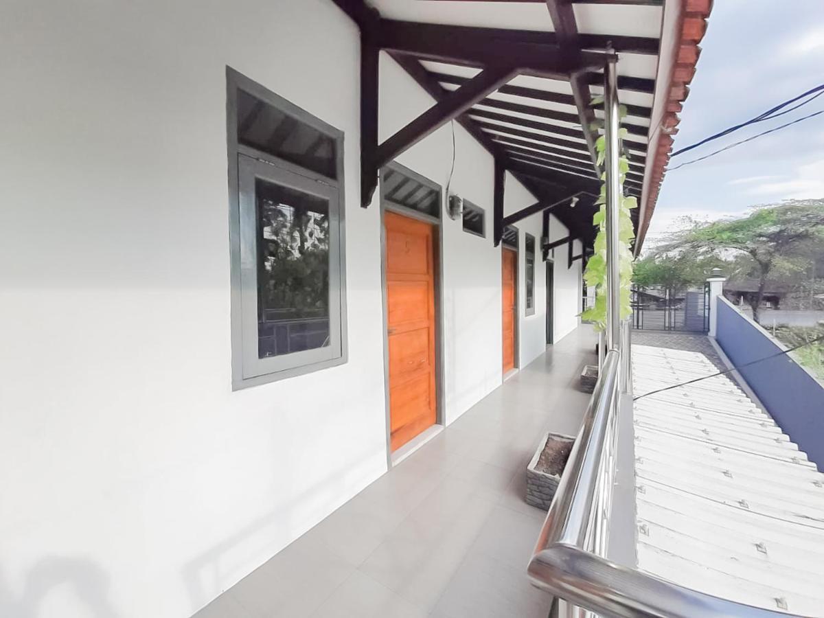Wisma Asri Syariah Majalengka Redpartner Dawuhan Buitenkant foto