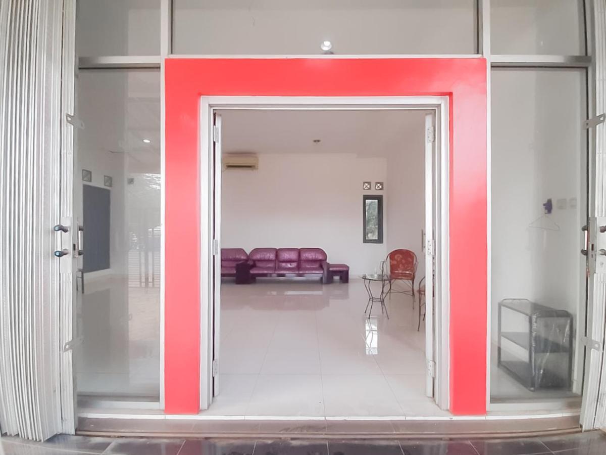 Wisma Asri Syariah Majalengka Redpartner Dawuhan Buitenkant foto